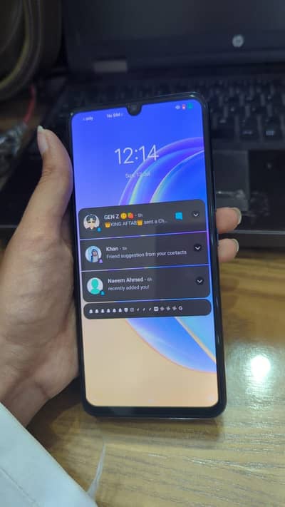 Vivo V21e