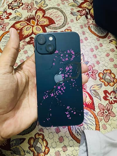 Apple iPhone 13