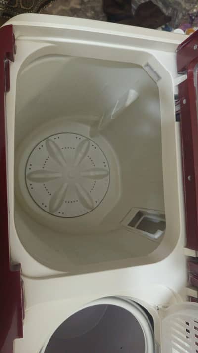 Washing Machine & Dryer