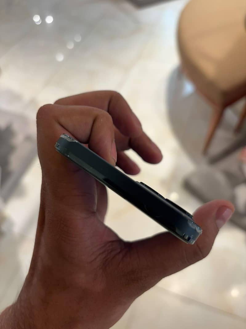 Apple iPhone 12 Pro 7