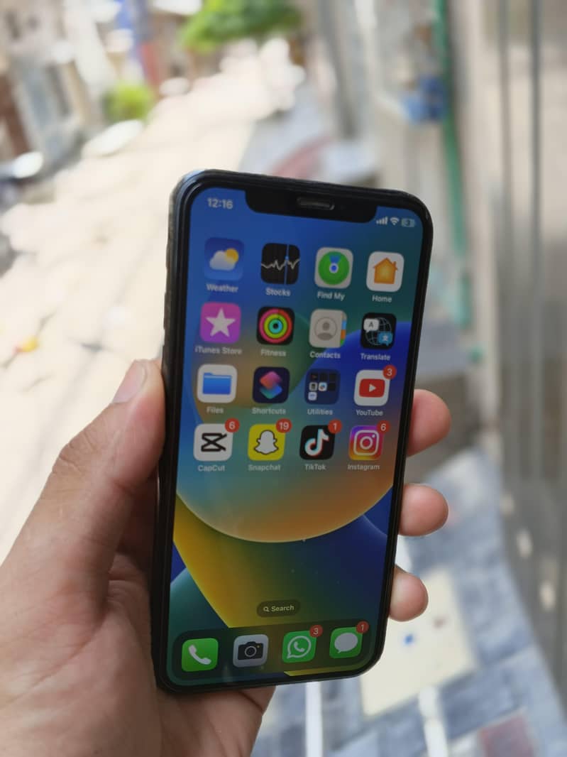 Apple iPhone X 2