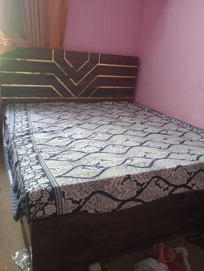 bed+mtrs