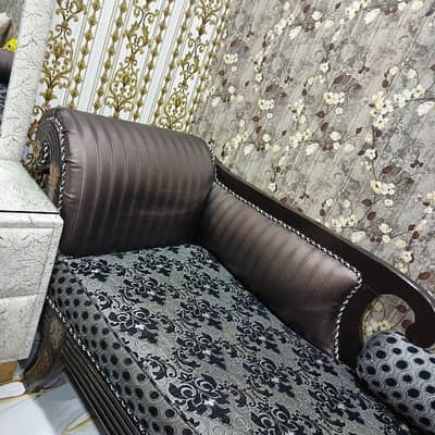 Dewan For sell