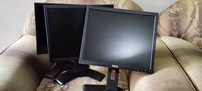 3 Monitors and 1 CPU