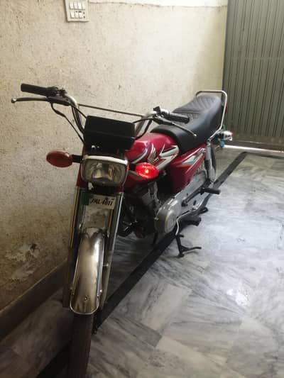 Bike 125 for urgent Sale