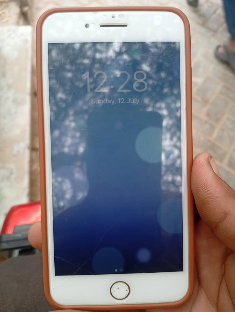 Apple iPhone 7 Plus 0