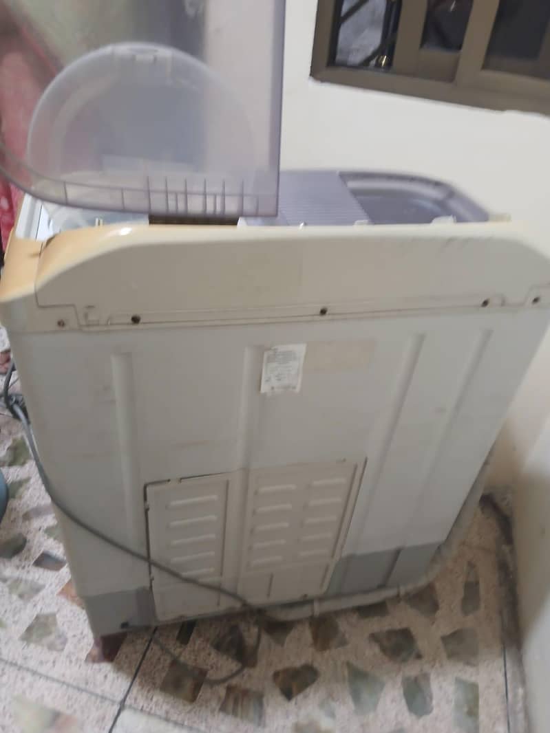 wahing machine 1