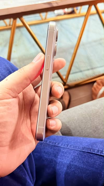 Apple iPhone 15 Pro