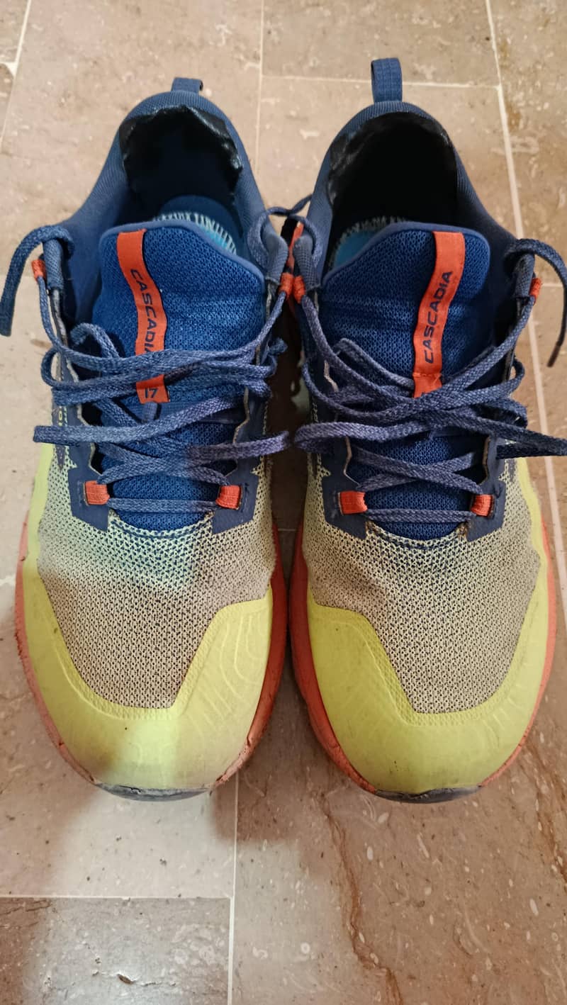 Brooks Cascadia 0