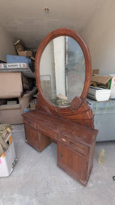 Genuine wood dressing table with big mirror for sale