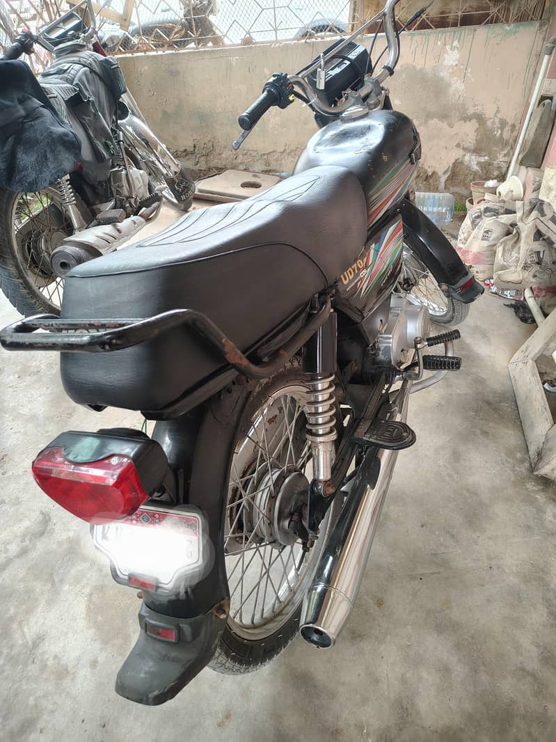 Unique 70cc 2