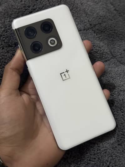 One plus 10 pro