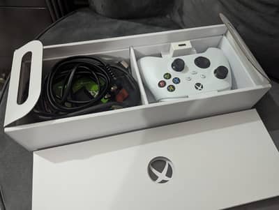 Brand new xbox serires s