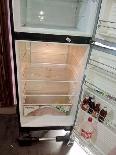 dawlance refrigerator fridge