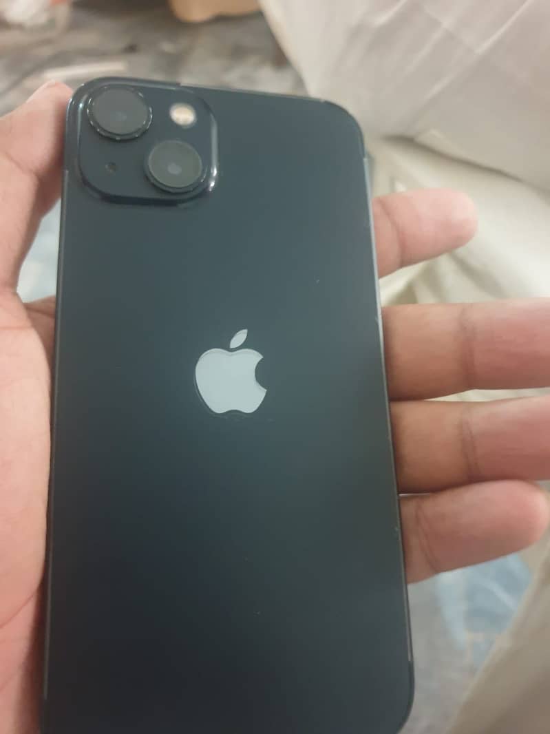 Apple iPhone 13 3