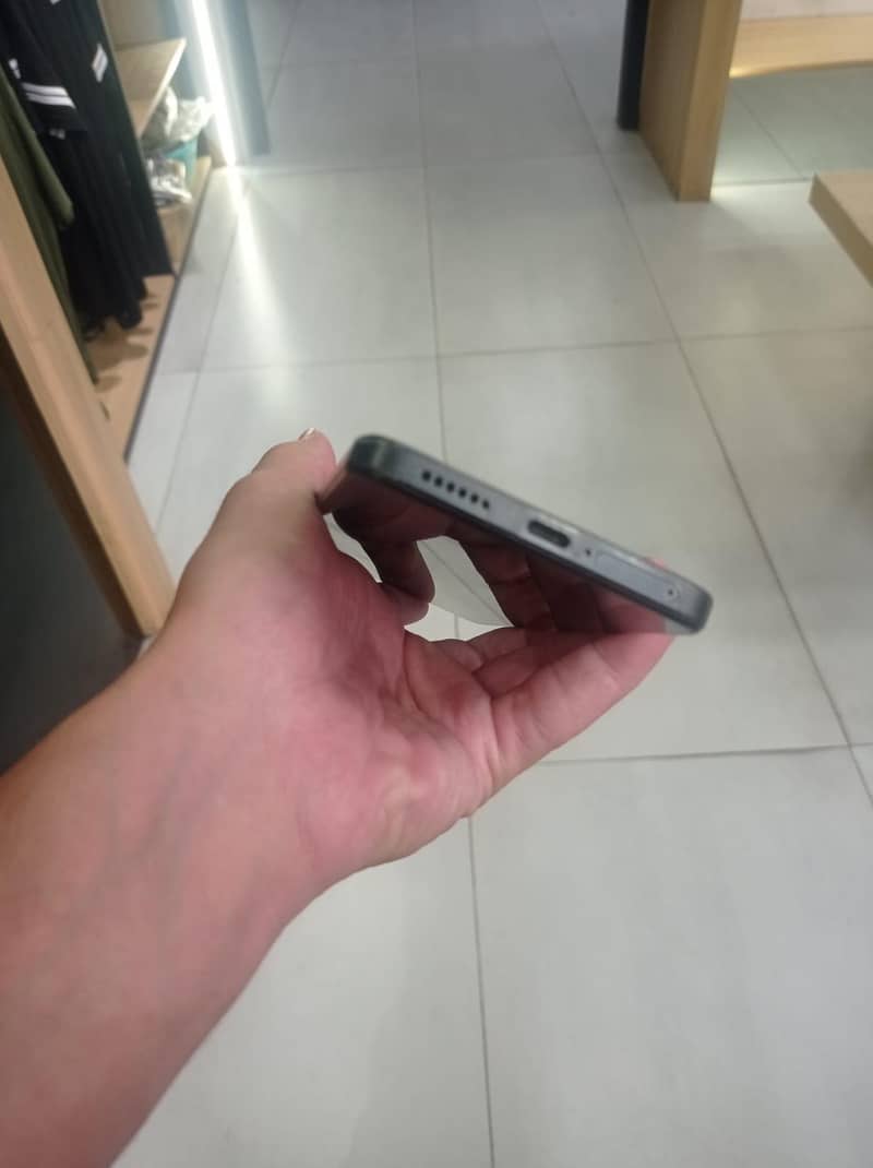 Xiaomi Redmi Note 14 3