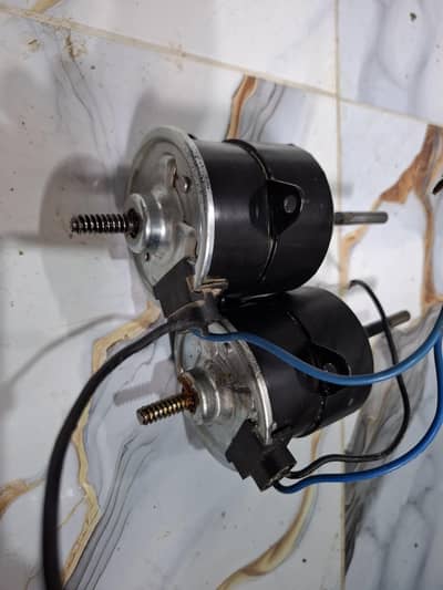 baleeno moter 12 volt DC