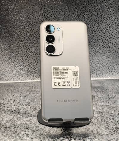 Tecno Spark 40 Pro Plus