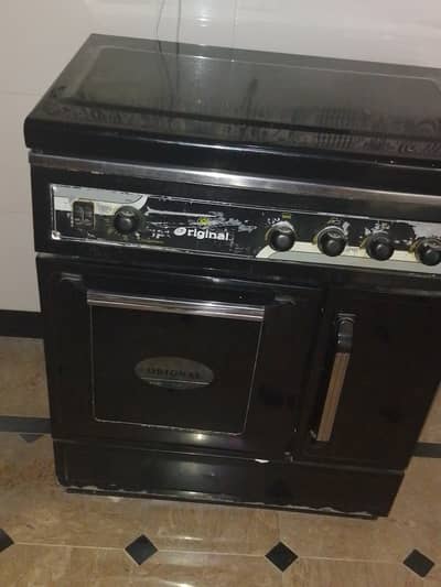 Original Cooking Range 4 Burner + Oven (Gas Stove) Used Condition”