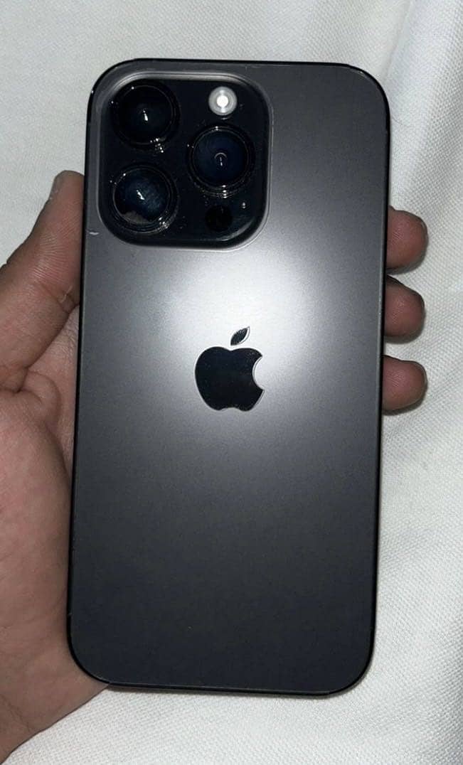 Apple iPhone 14 Pro 0