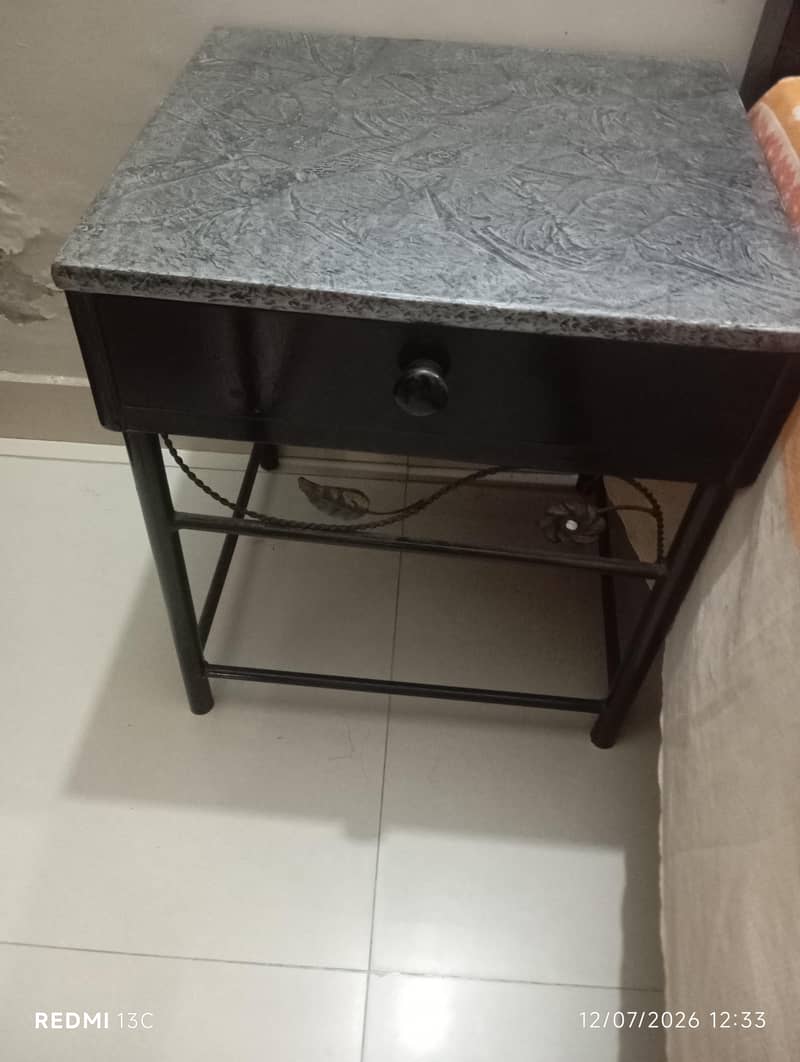 with side tables without mattress 2