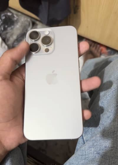 Apple iPhone 15 Pro Max