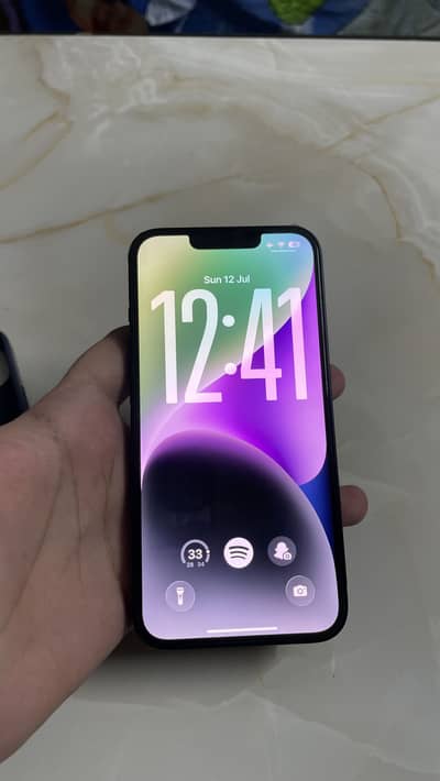 Apple iPhone 14