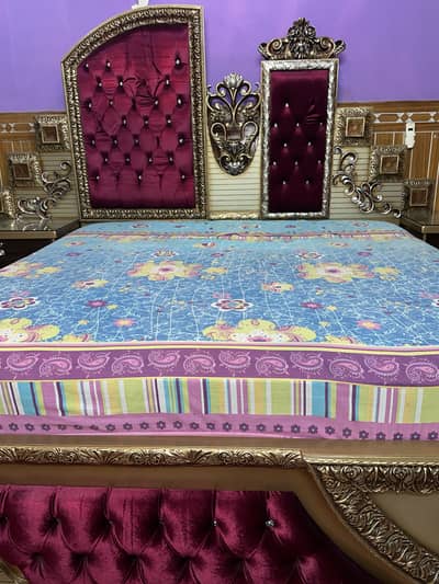 Beautiful Bride bedroom set for sale_ Excellent condition.
