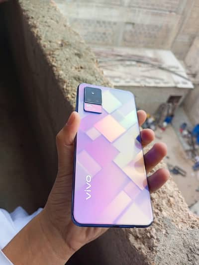 Vivo V21e