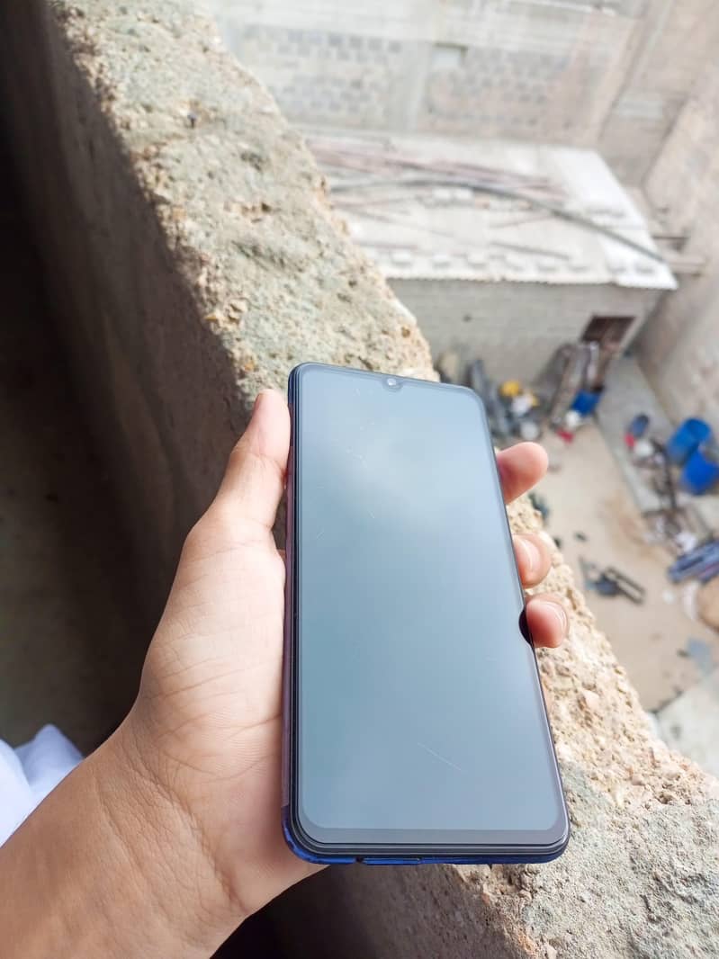 Vivo V21e 1