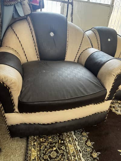 Premium 5-Seater Rexine Sofa Set – Mint 8/10 Condition