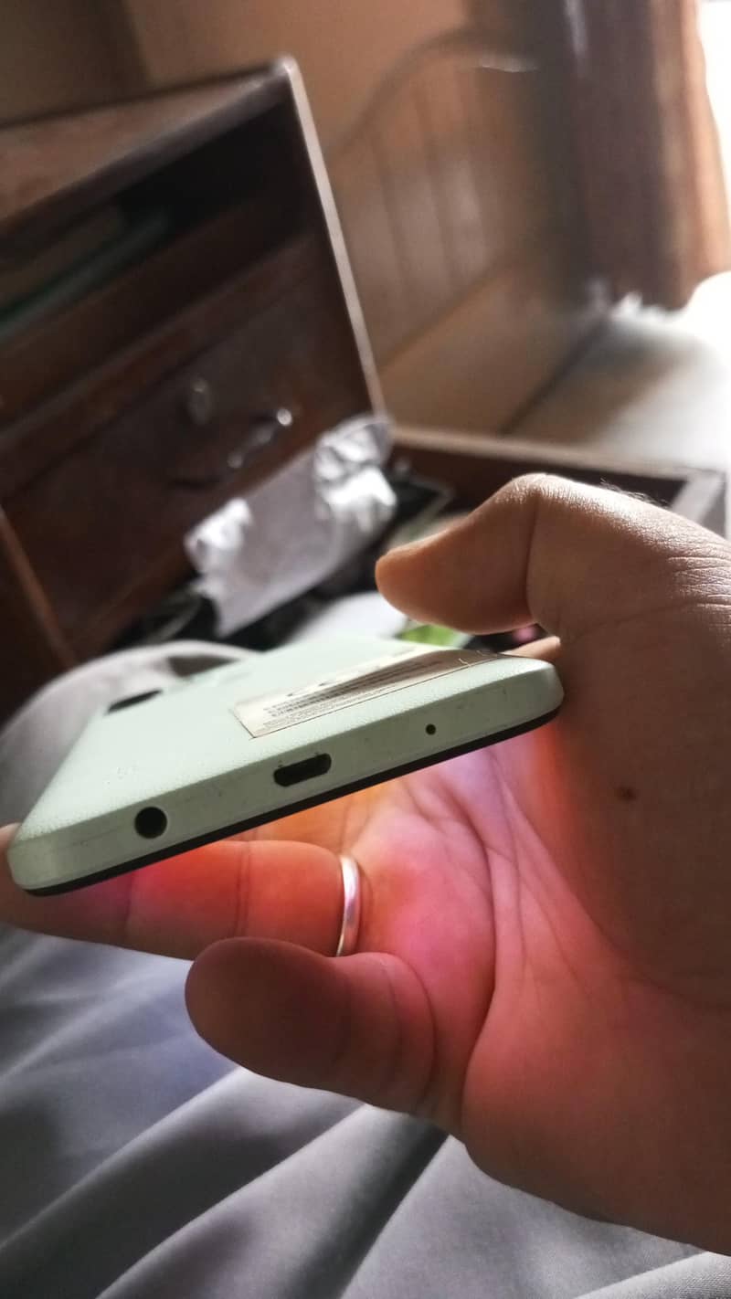 Redmi A2 Plus 3