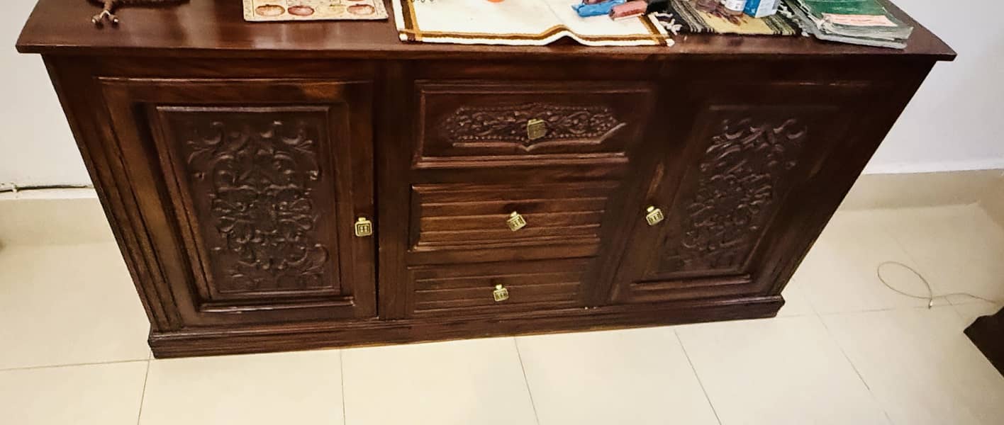 King size Bed 8