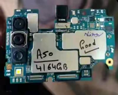 Samsung Mobile A50 4/64