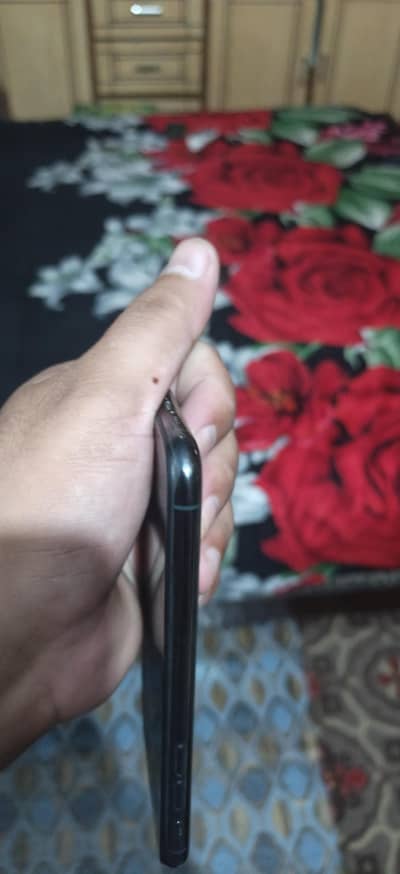 Apple iPhone 11 Pro 256 PTA apvd