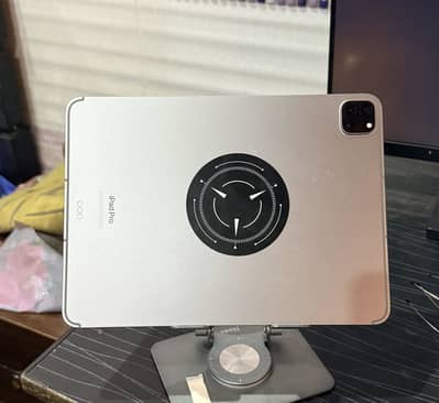 Ipad M2 128GB SILVER COLOUR 11 inch