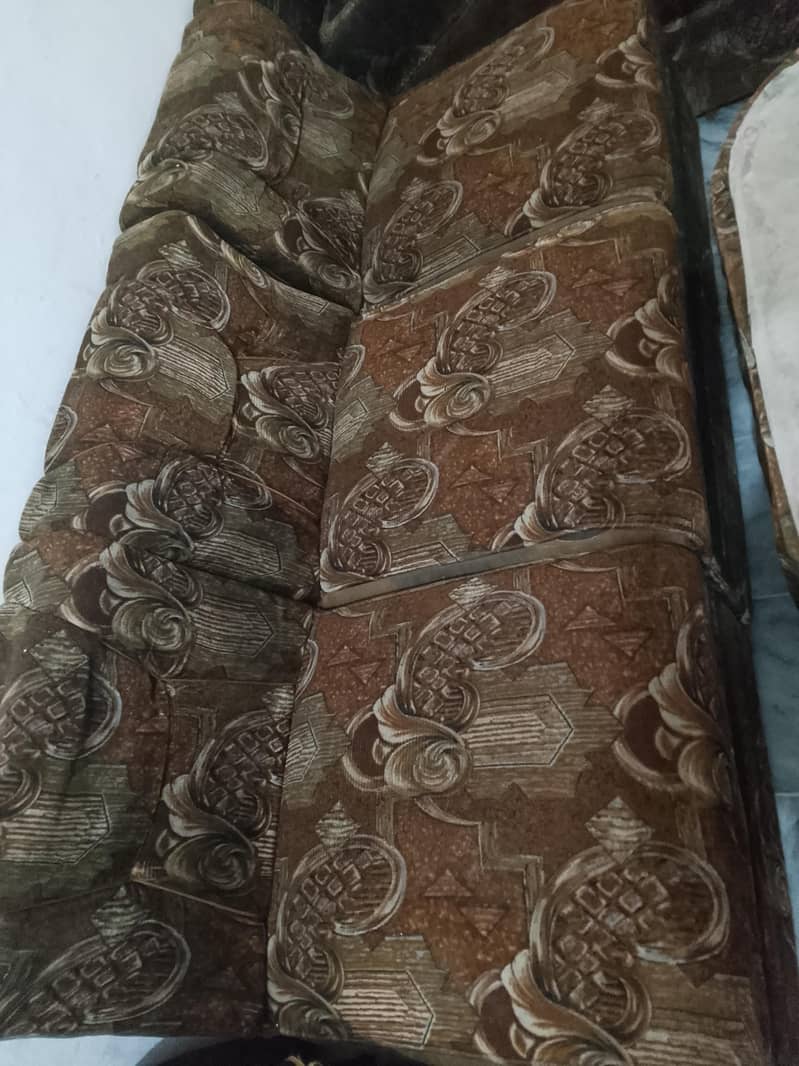 6 sister sofa set 1