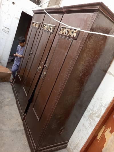 Urgent Almari for Sale