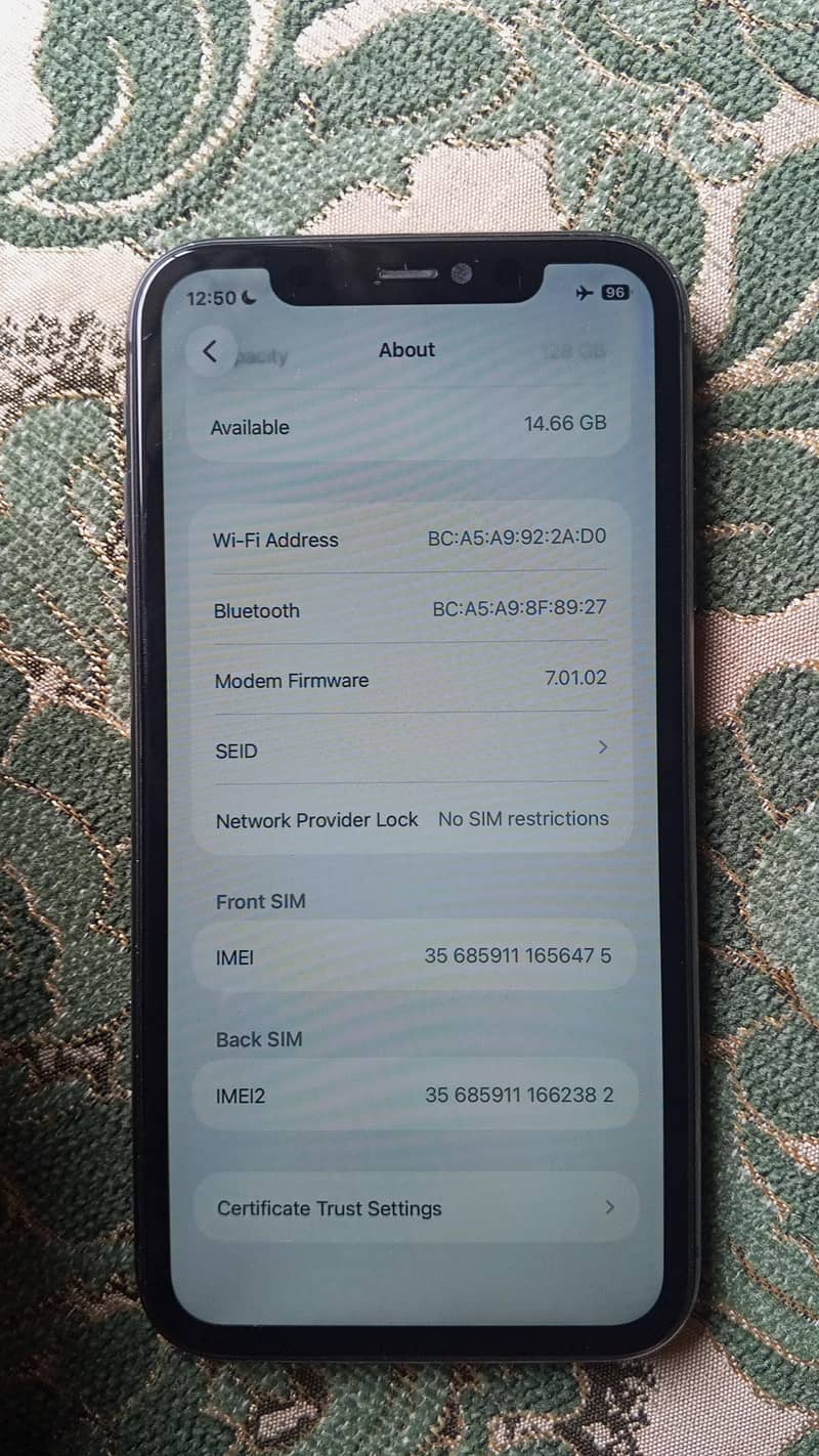 Apple iPhone 11 3