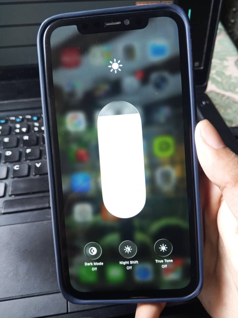 Apple iPhone 11 5