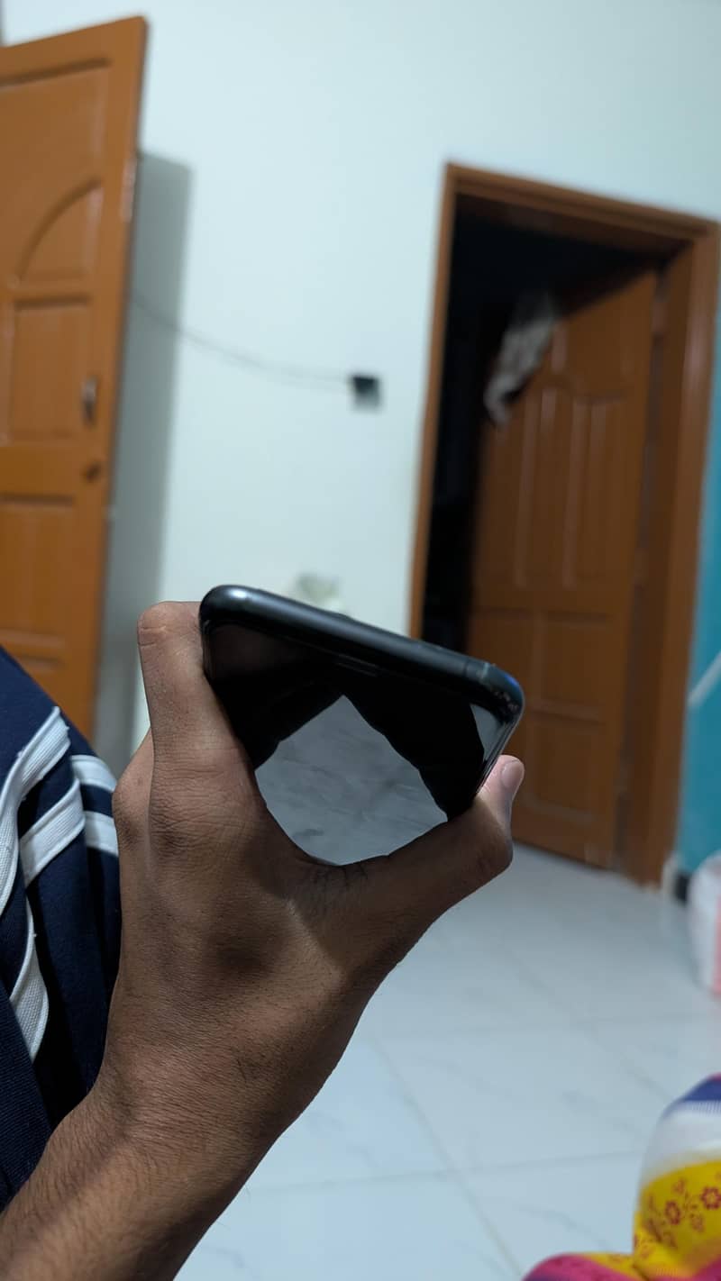 Iphone 11 pro 1