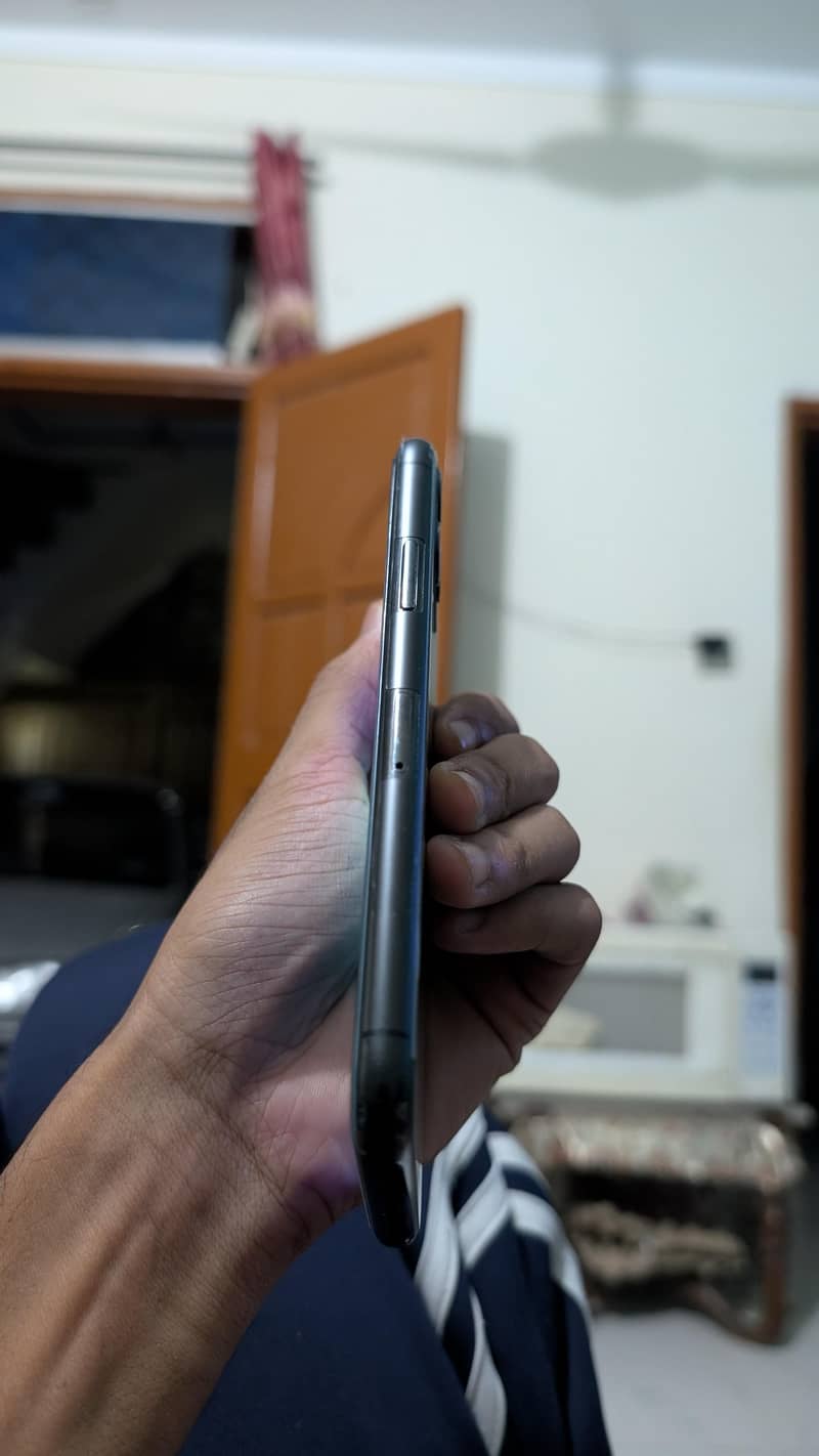 Iphone 11 pro 2