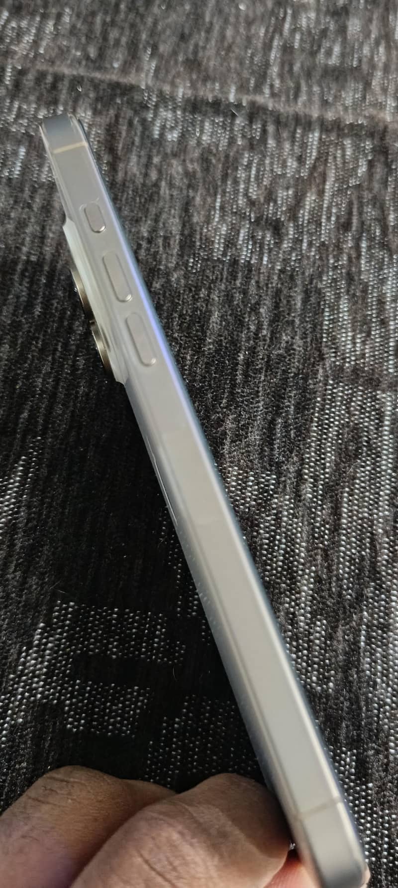 Apple iPhone 16 Pro Max 6