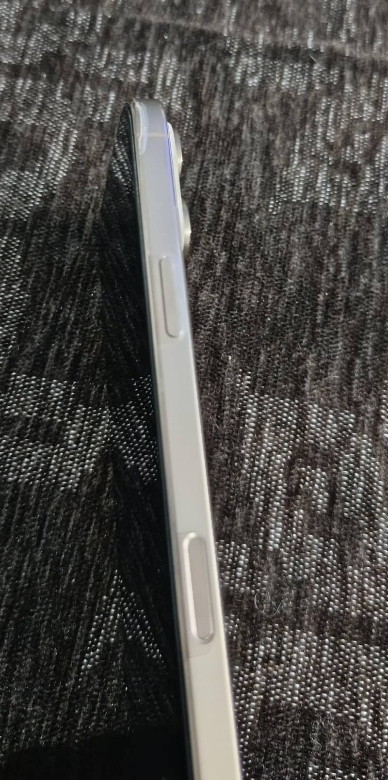 Apple iPhone 16 Pro Max 7