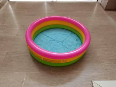 kids swimming pool