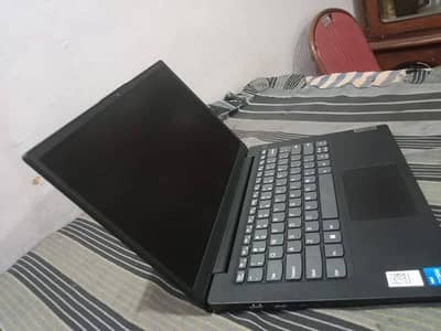 Lenovo V14 G3 IAP | Core i5 12th Gen | 8GB RAM | 256GB NVMe SSD