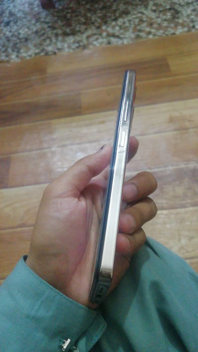 Infinix Note 30 3
