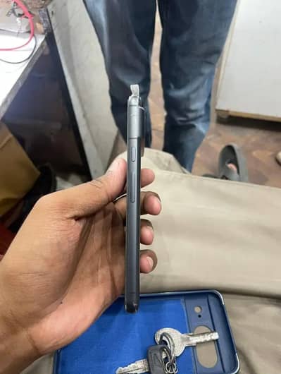 Google Pixel 8 Official approved 128gb waterpack