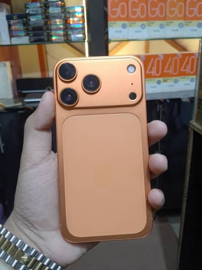 Apple iPhone XR Converted 17 pro