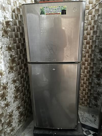 pel 2 door. refrigerator
